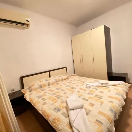 Lejlighed Holiday Apartment With Shared Pool In Yassen, Sunny Beach